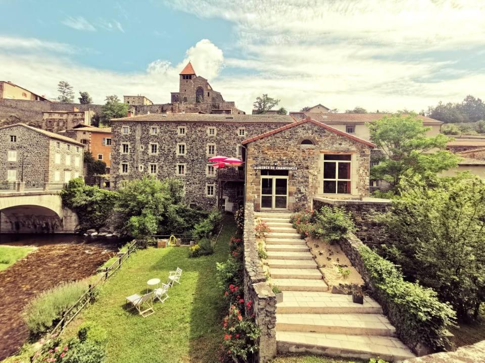 Auberge De Chanteuges Eksteriør bilde