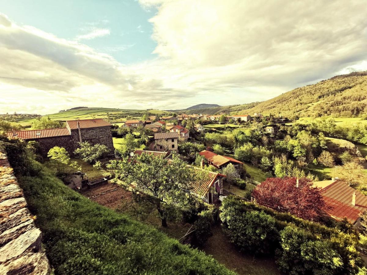 Auberge De Chanteuges Eksteriør bilde