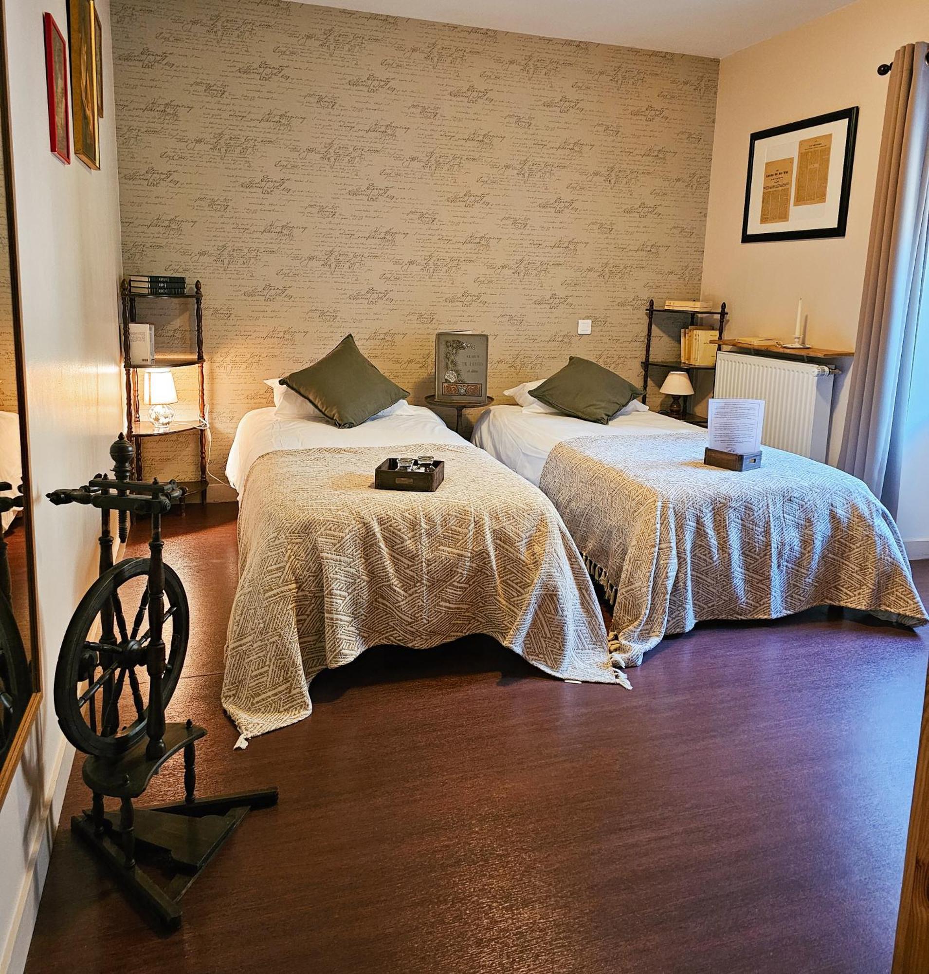 Auberge De Chanteuges Eksteriør bilde